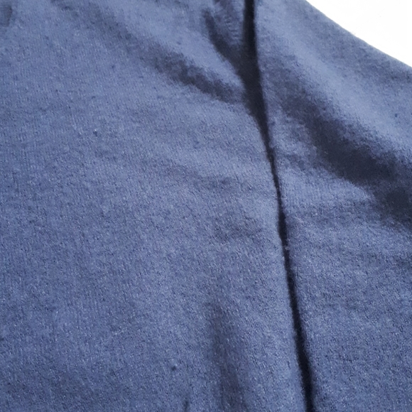 Sweater - Picture 4 of 5